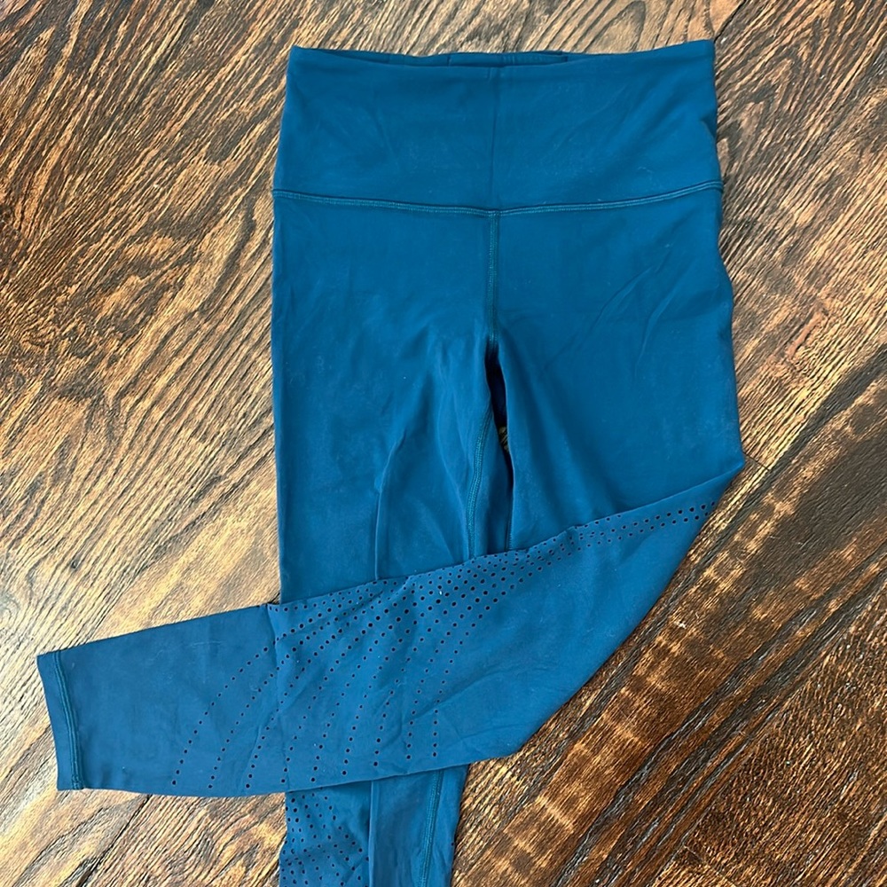 Elation Lasercut 7/8 Leggings